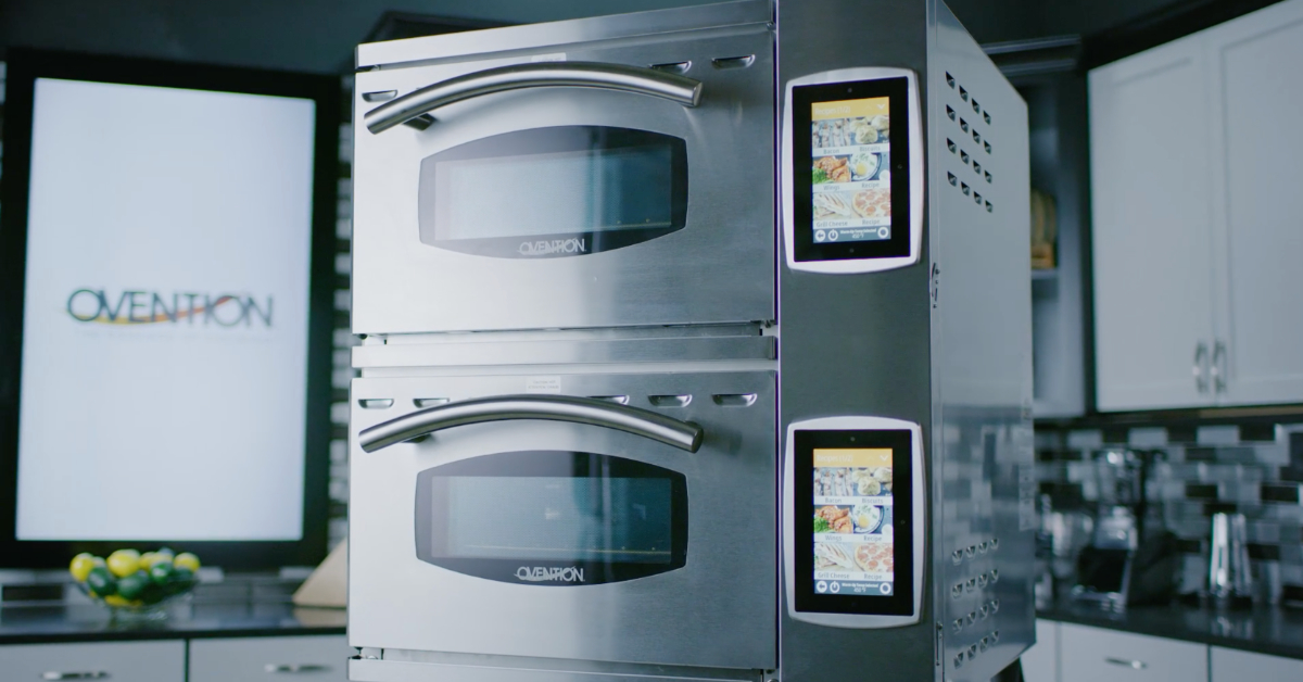 Purchasing a Commercial Oven: Top 3 Reasons it Might be on the Back Burner